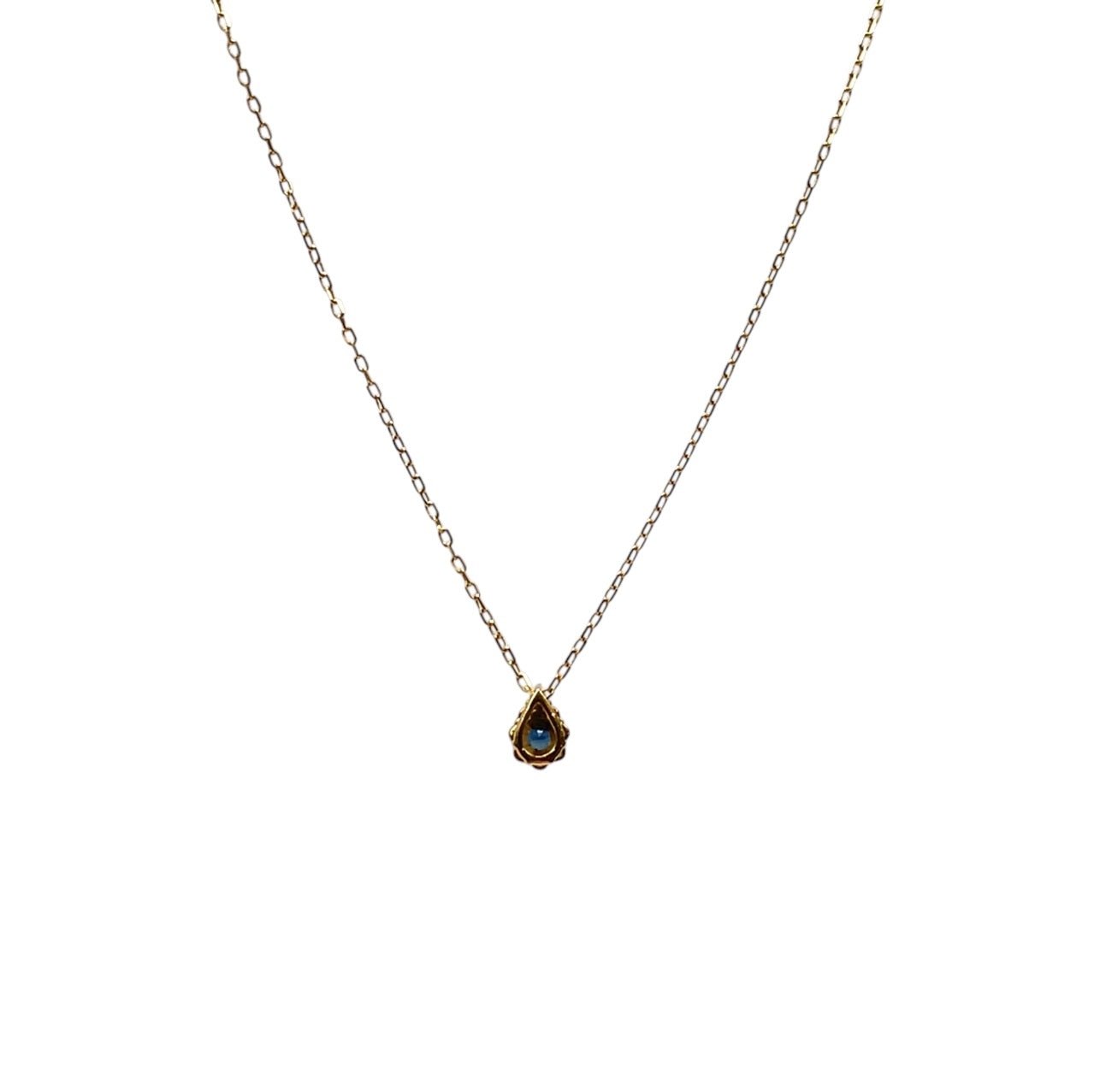18ct Yellow Gold Sapphire & Diamond Cluster Pendant & Chain (18")