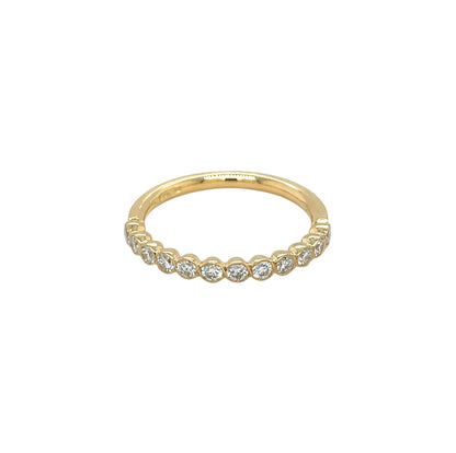 18ct Yellow Gold Diamond Cup Set Millgrain Half Eternity Ring (N1/2)