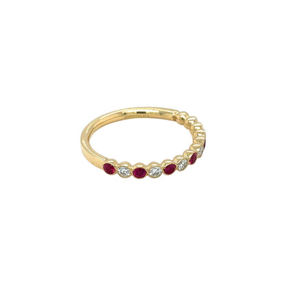 18ct Yellow Gold Ruby & Diamond Cup Set Millgrain Half Eternity Ring (N)