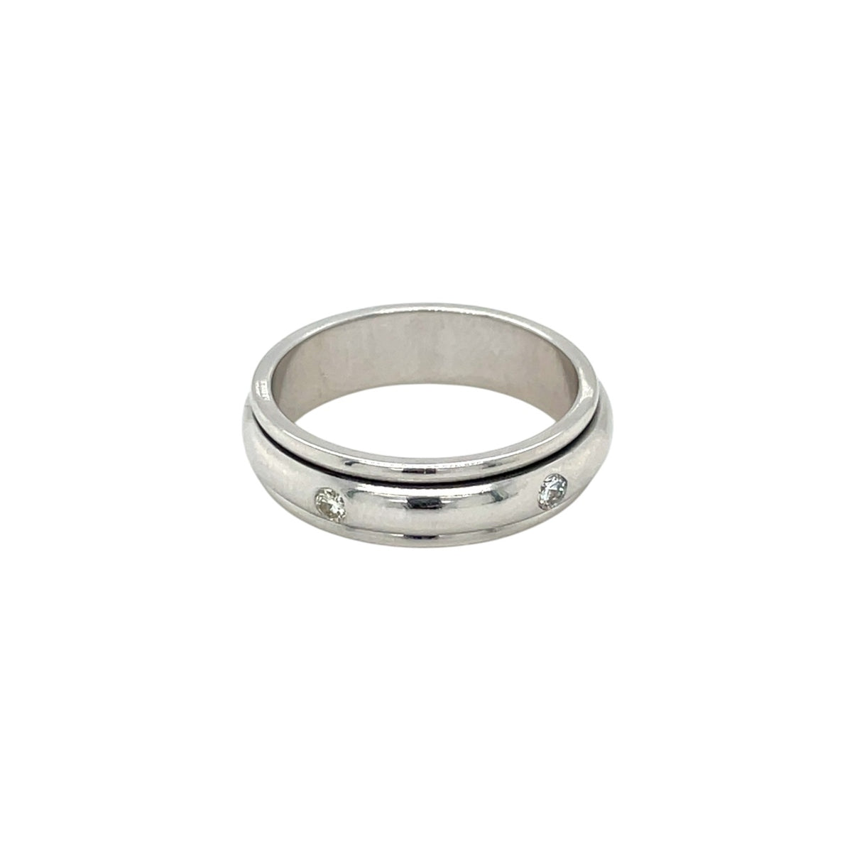 14ct White Gold Diamond Set Spinning Ring (M)