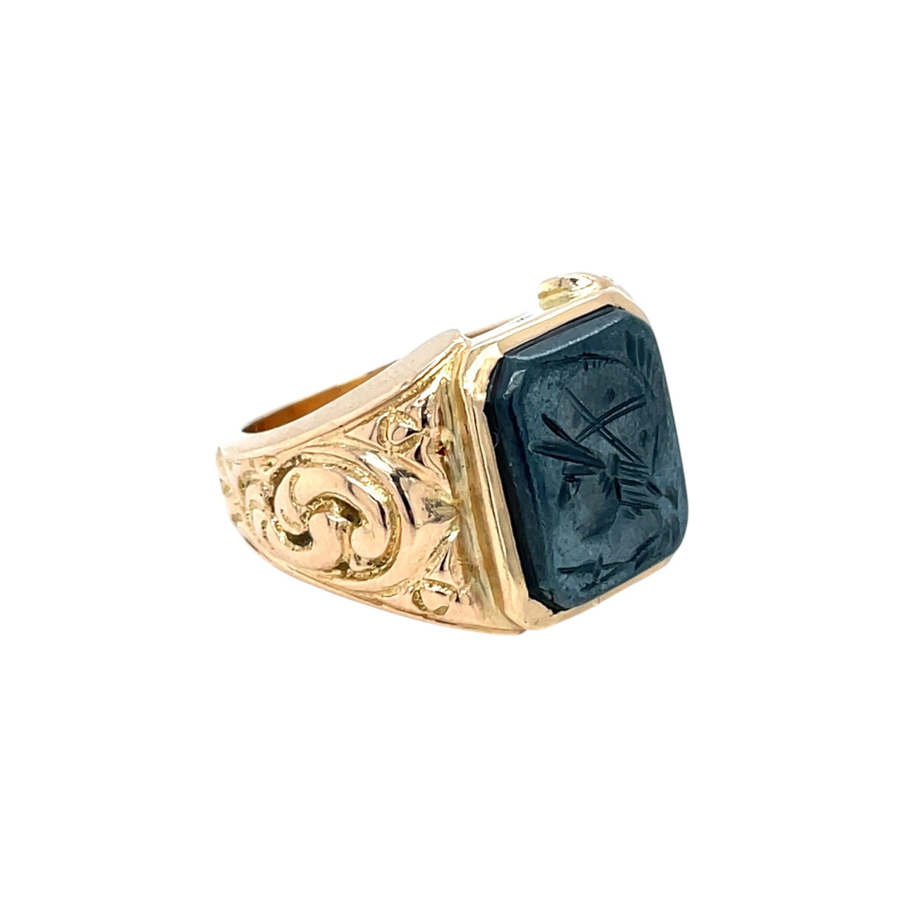 18ct Yellow Gold Hematite Intaglio Gents Ring (O)