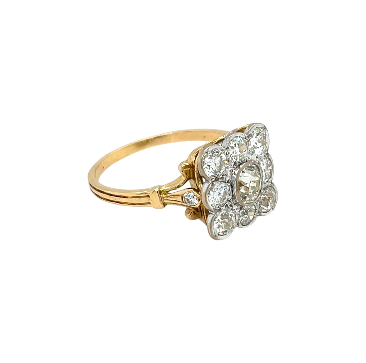 18ct Yellow Gold Diamond Cluster Ring (S)