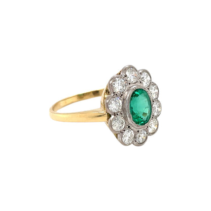18ct Gold Emerald & Diamond Cluster Ring (T)