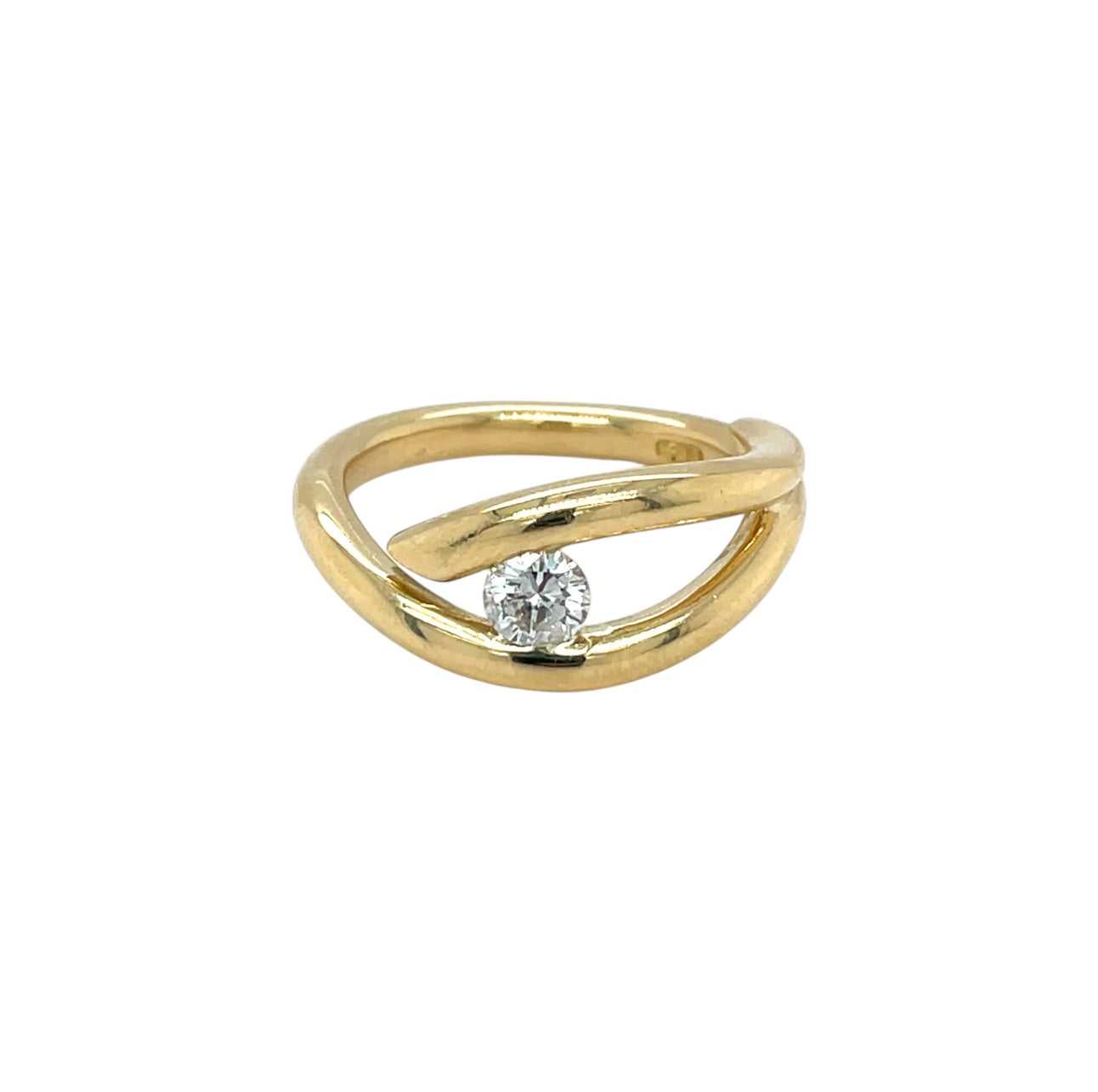 18ct Yellow Gold Diamond Solitaire Ring (L1/2)