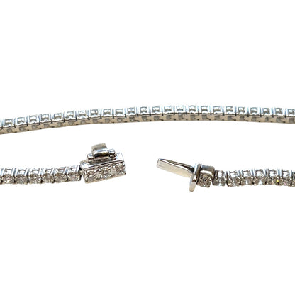 9ct White Gold Lab Grown Diamond Tennis Bracelet (7")