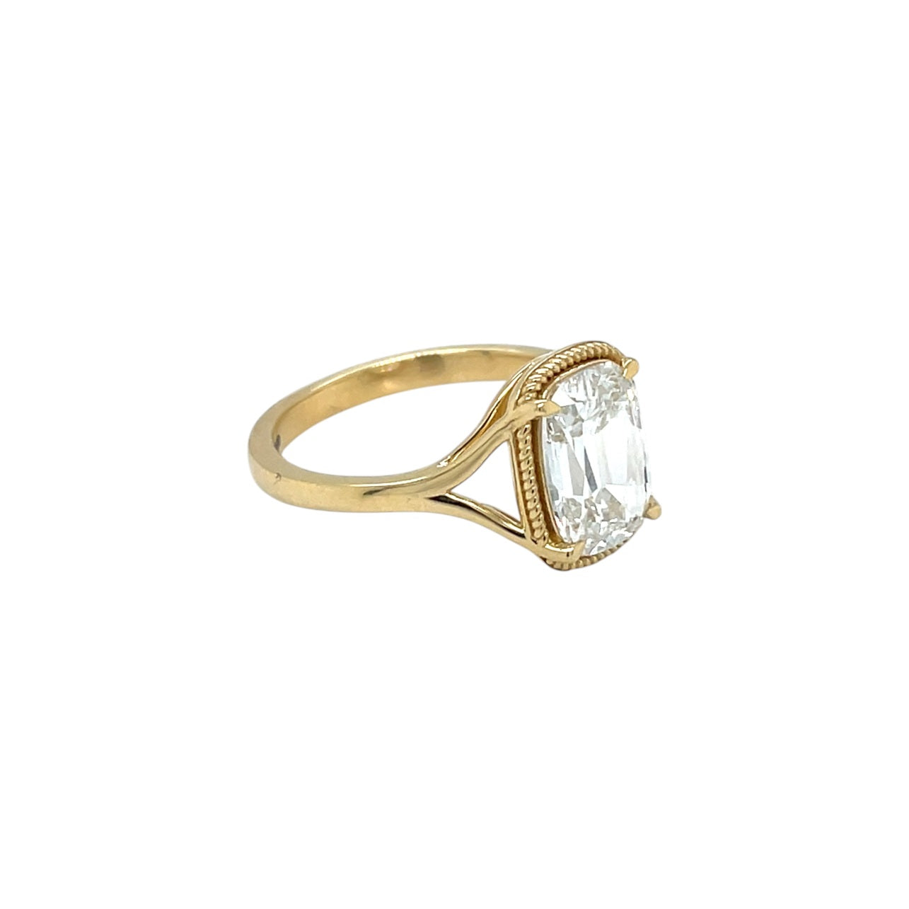 18ct Yellow Gold Lab Grown Old Cut Diamond Ring (M1/2)