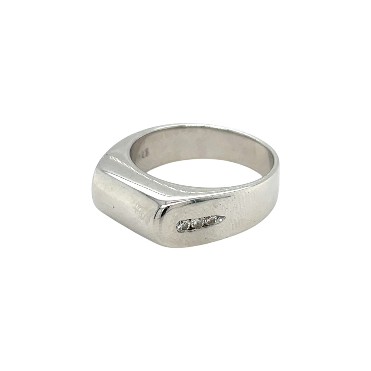 14ct White Gold Diamond Signet Ring (O)