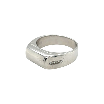 14ct White Gold Diamond Signet Ring (O)