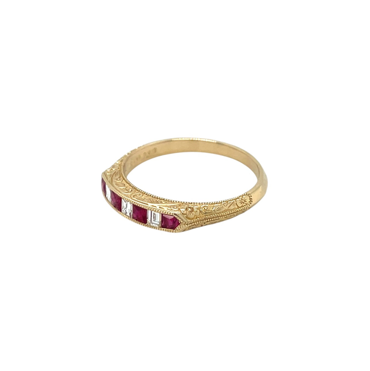 18ct Yellow Gold Ruby & Diamond Engraved Ring (N)