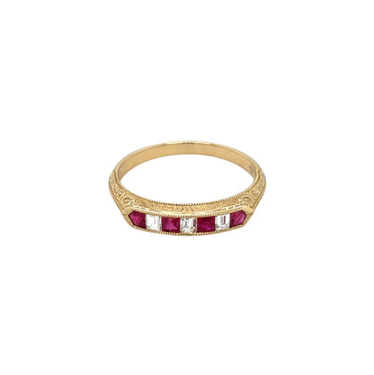 18ct Yellow Gold Ruby & Diamond Engraved Ring (N)