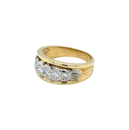 18ct Yellow & White Gold Diamond Ring (P)