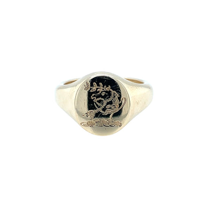 9ct Yellow Gold Engraved Oval Signet Ring (Q)