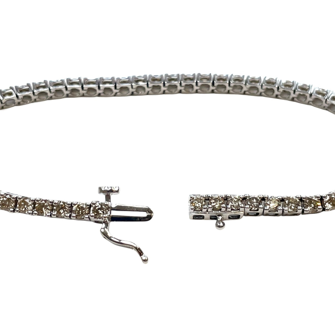 9ct White Gold Diamond Line Bracelet (6.7")