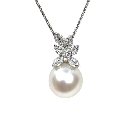 18ct White Gold South Sea Pearl & Diamond Pendant & Chain (19.5")