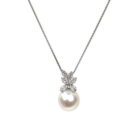 18ct White Gold South Sea Pearl & Diamond Pendant & Chain (19.5")