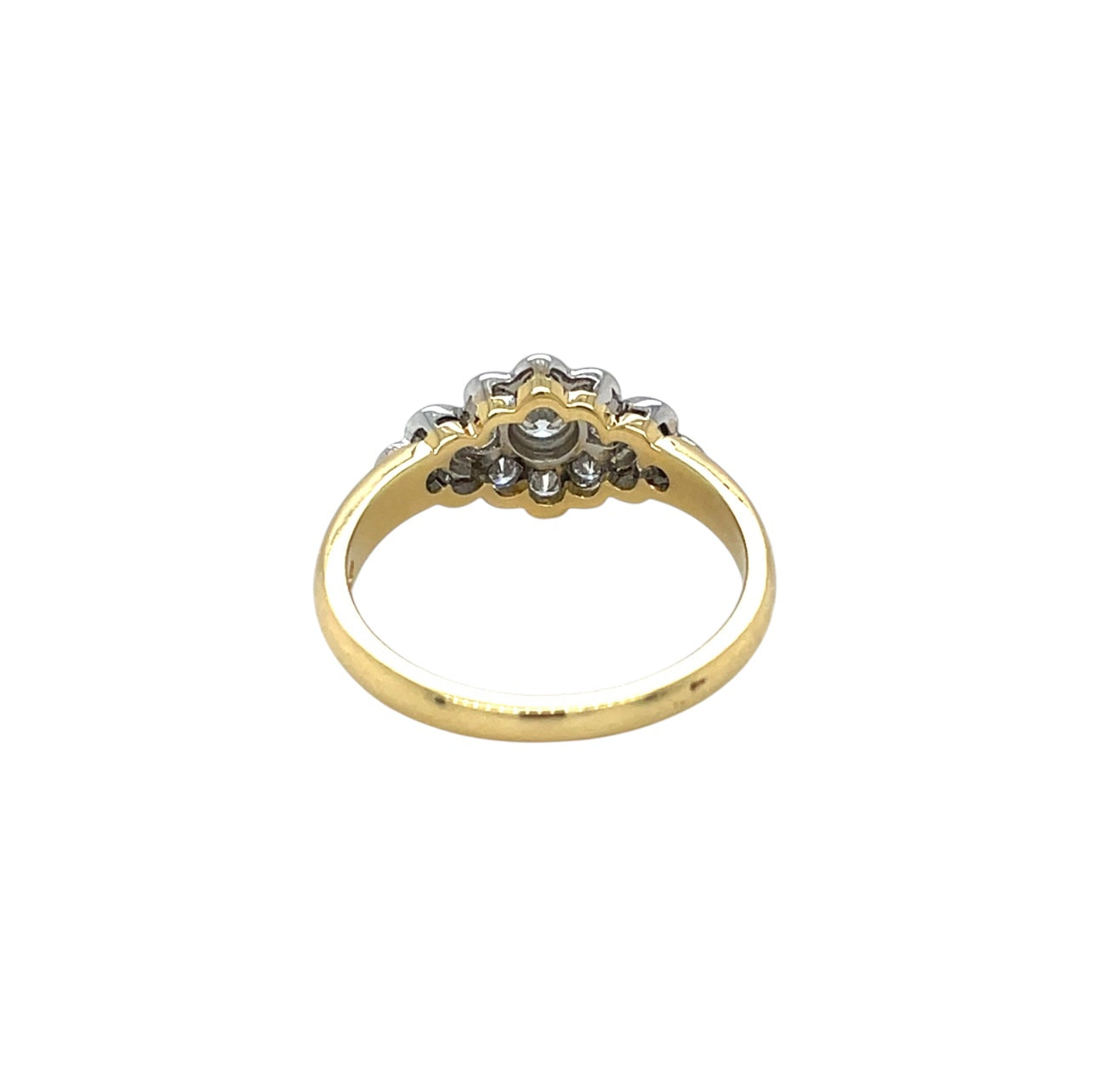 18ct Yellow Gold Diamond Cluster Ring (N1/2)