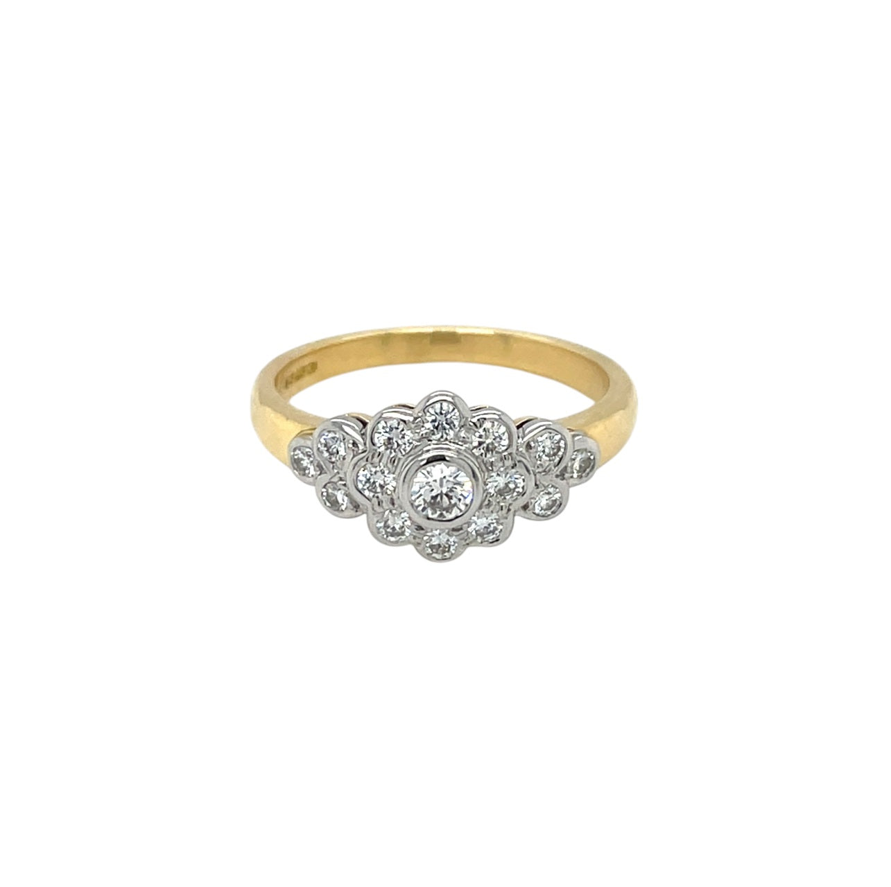 18ct Yellow Gold Diamond Cluster Ring (N1/2)