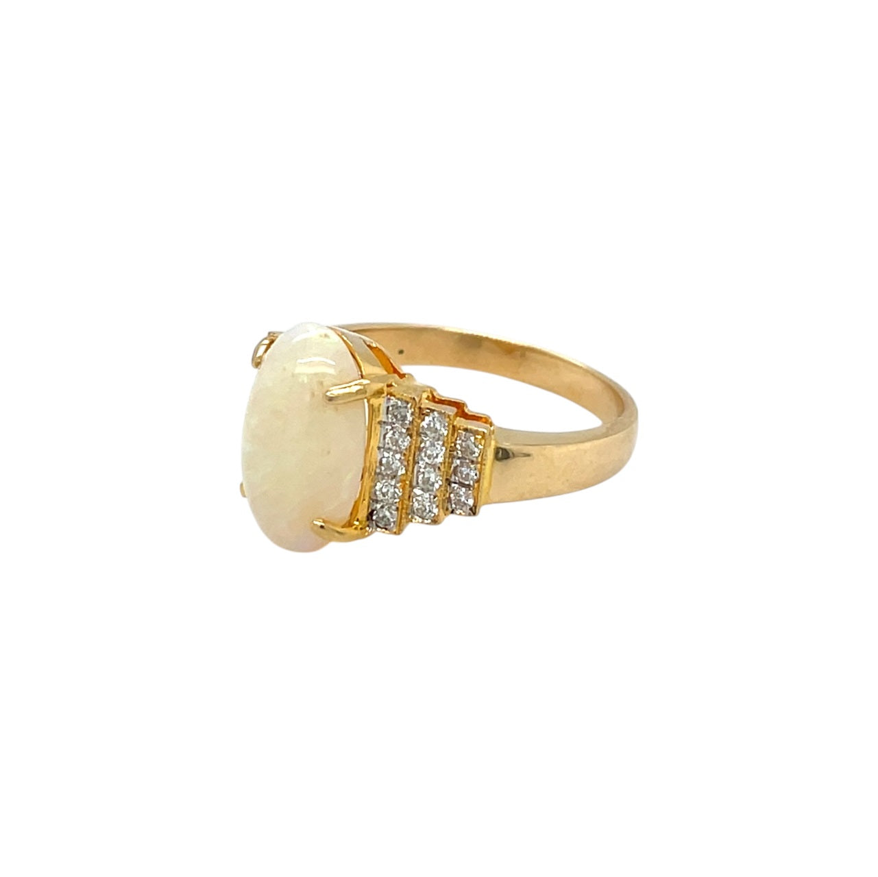 18ct Yellow Gold Opal & Diamond Ring (N)
