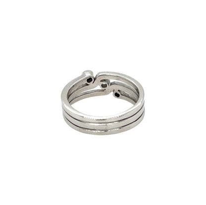 18ct White Gold Three Stone Diamond Ring (L)
