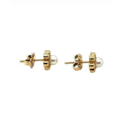 18ct Yellow Gold Pearl & Diamond Flower Stud Earrings