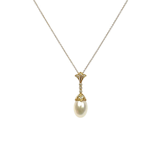 18ct Yellow Gold Diamond & Pearl Drop Pendant (16")