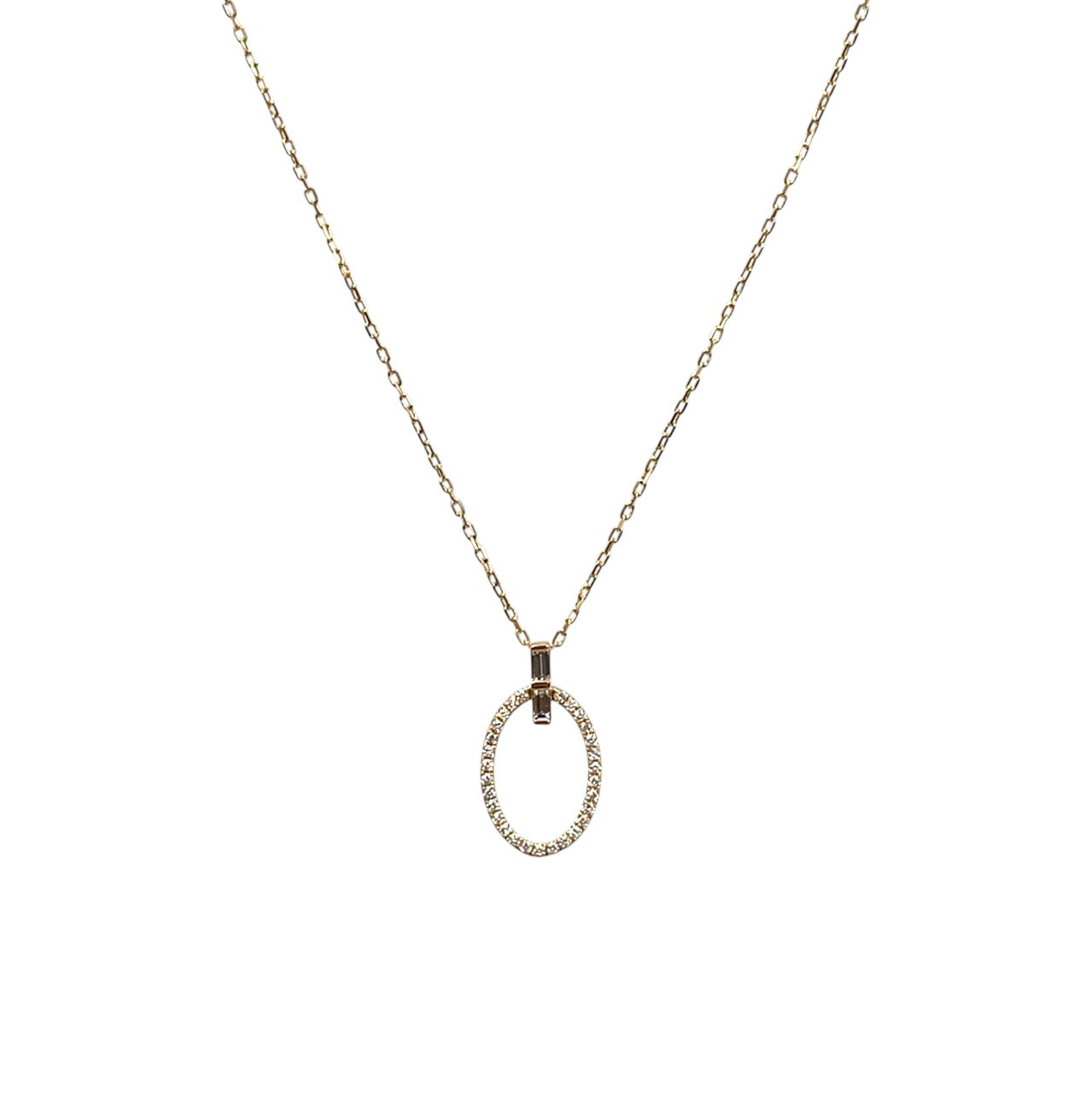 18ct Yellow Gold Diamond Oval Pendant & Chain (16-18”)