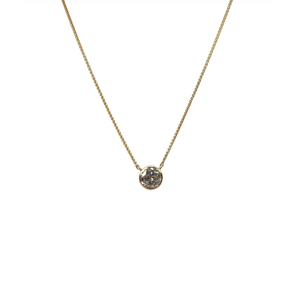 18ct Yellow Gold Diamond Solitaire Pendant & Chain (16”)