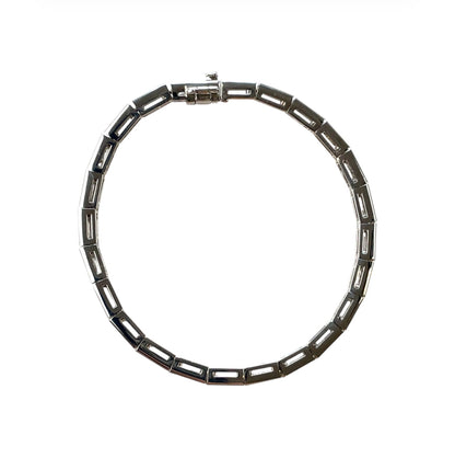 18ct White Gold Baguette Diamond Line Bracelet (7”)
