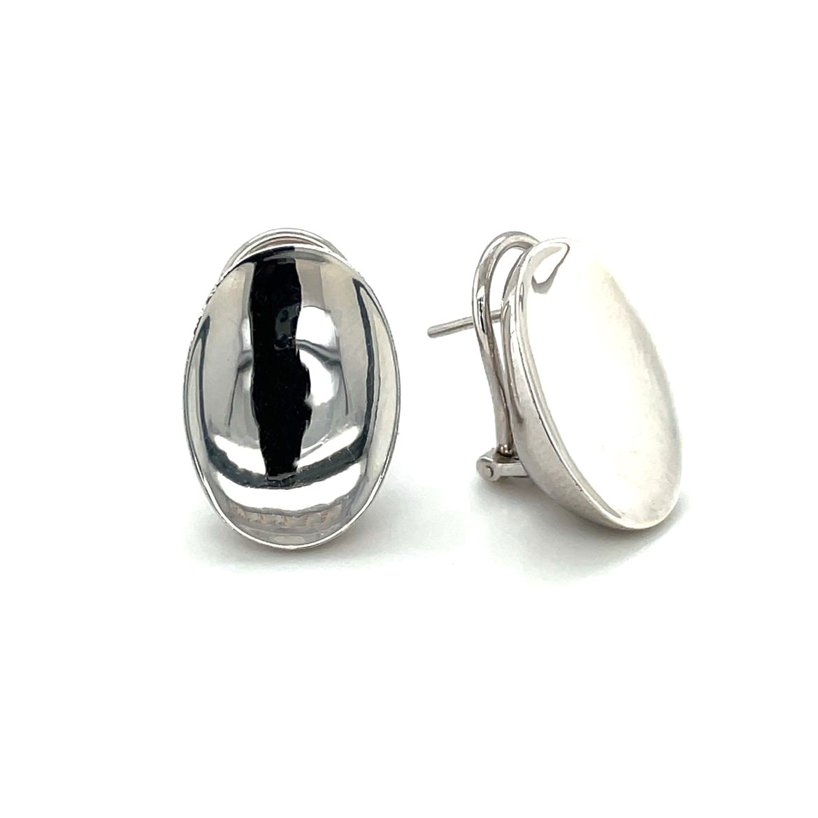 18ct White Gold Concave Oval Stud Earrings