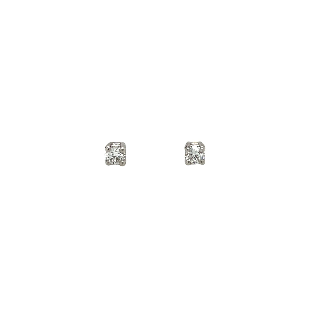 18ct White Gold Diamond Stud Earrings