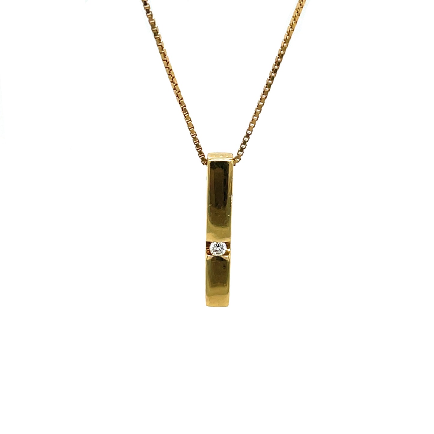 18ct Yellow Gold Diamond Bar Pendant