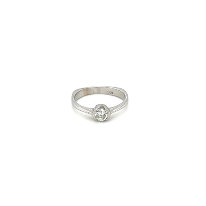 18ct White Gold Solitaire Diamond Ring