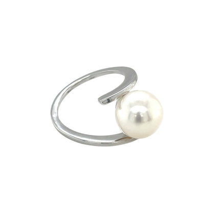 18ct White Gold Freshwater Pearl Solitaire Ring (O1/2)