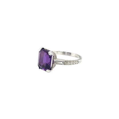 14ct White Gold Amethyst & Diamond Ring (P1/2)