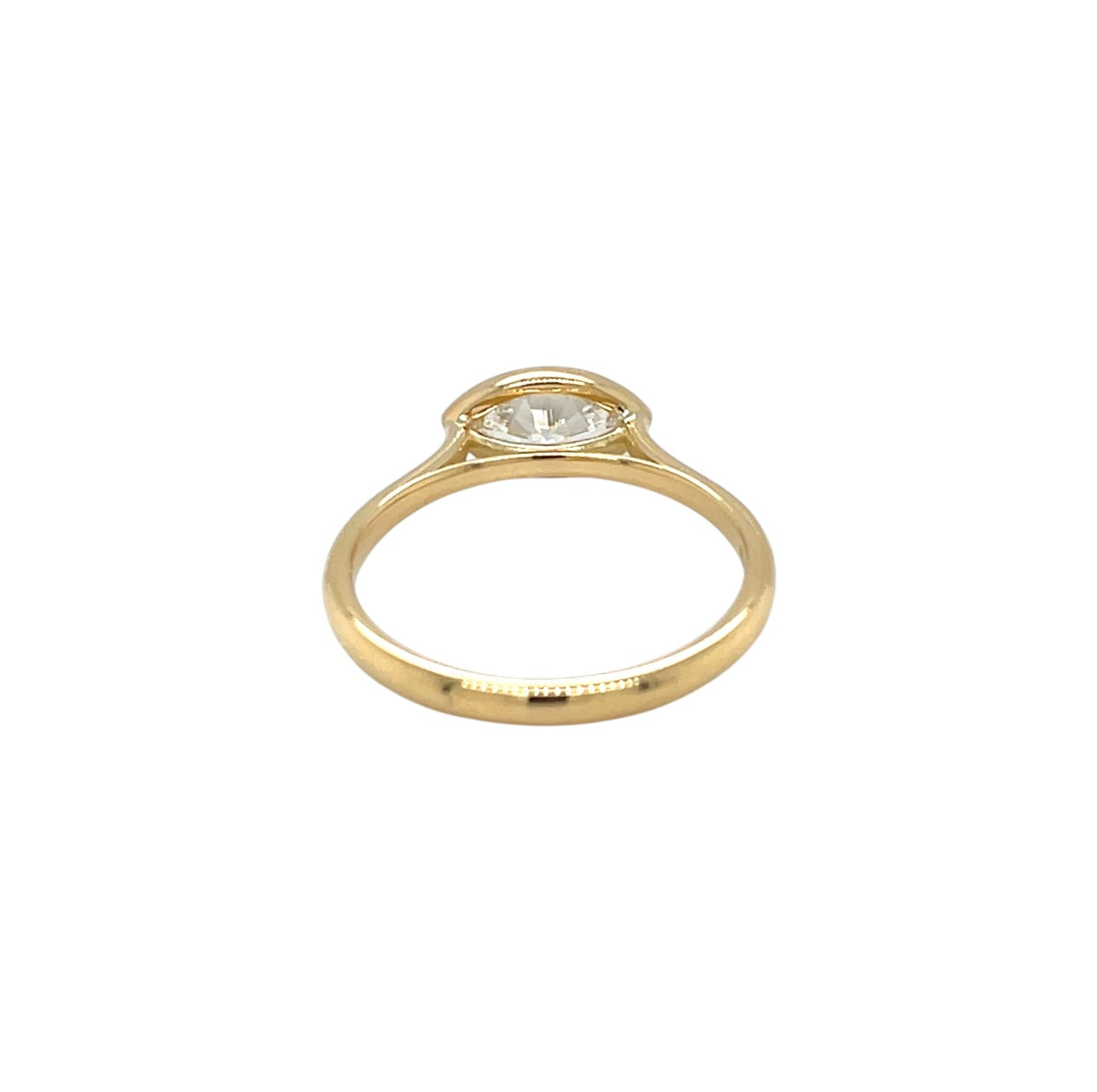 18ct Yellow Gold Marquise Cut Diamond Ring (N)