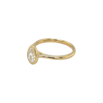 18ct Yellow Gold & Platinum Pear Cut Diamond Ring (N)