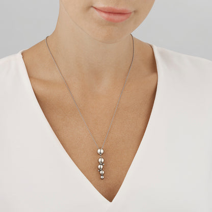 Silver Moonlight Grapes Necklace With Pendant
